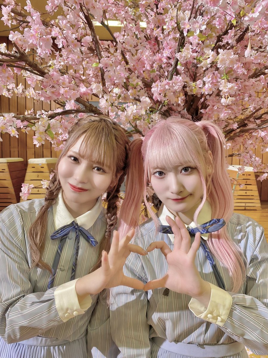 LOVE 16th single c/w 「 君の第3ボタン 」 MVが公開されました