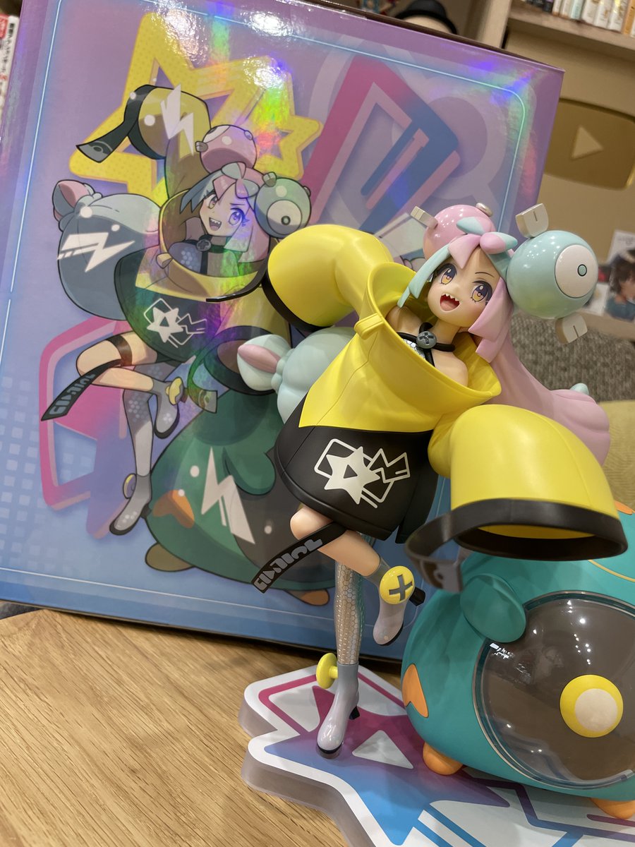 イラストを担当しました。ナンジャモ&ハラバリーのフィギュアを頂き