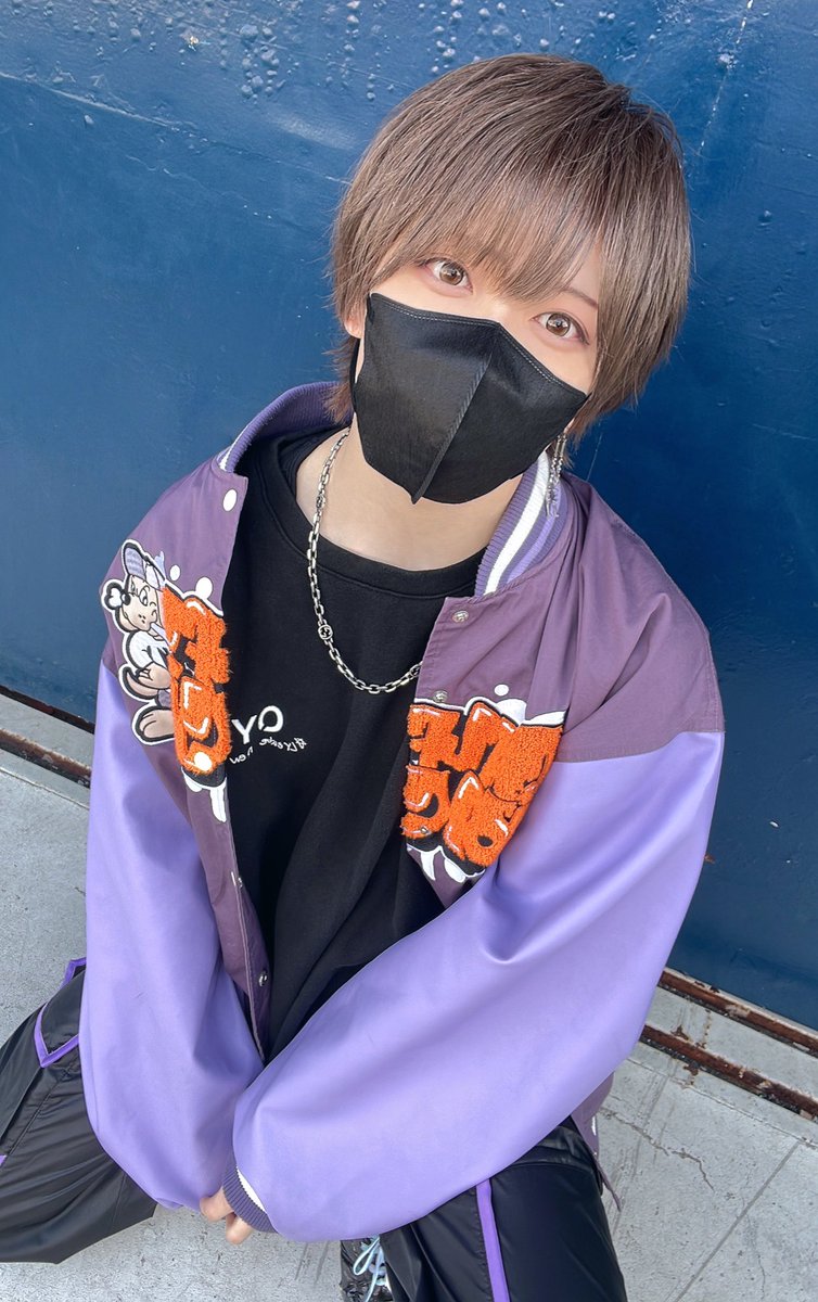 久しぶりの暗髪〜〜✂️ どう？？？？？ ハイトーン派でもいいね