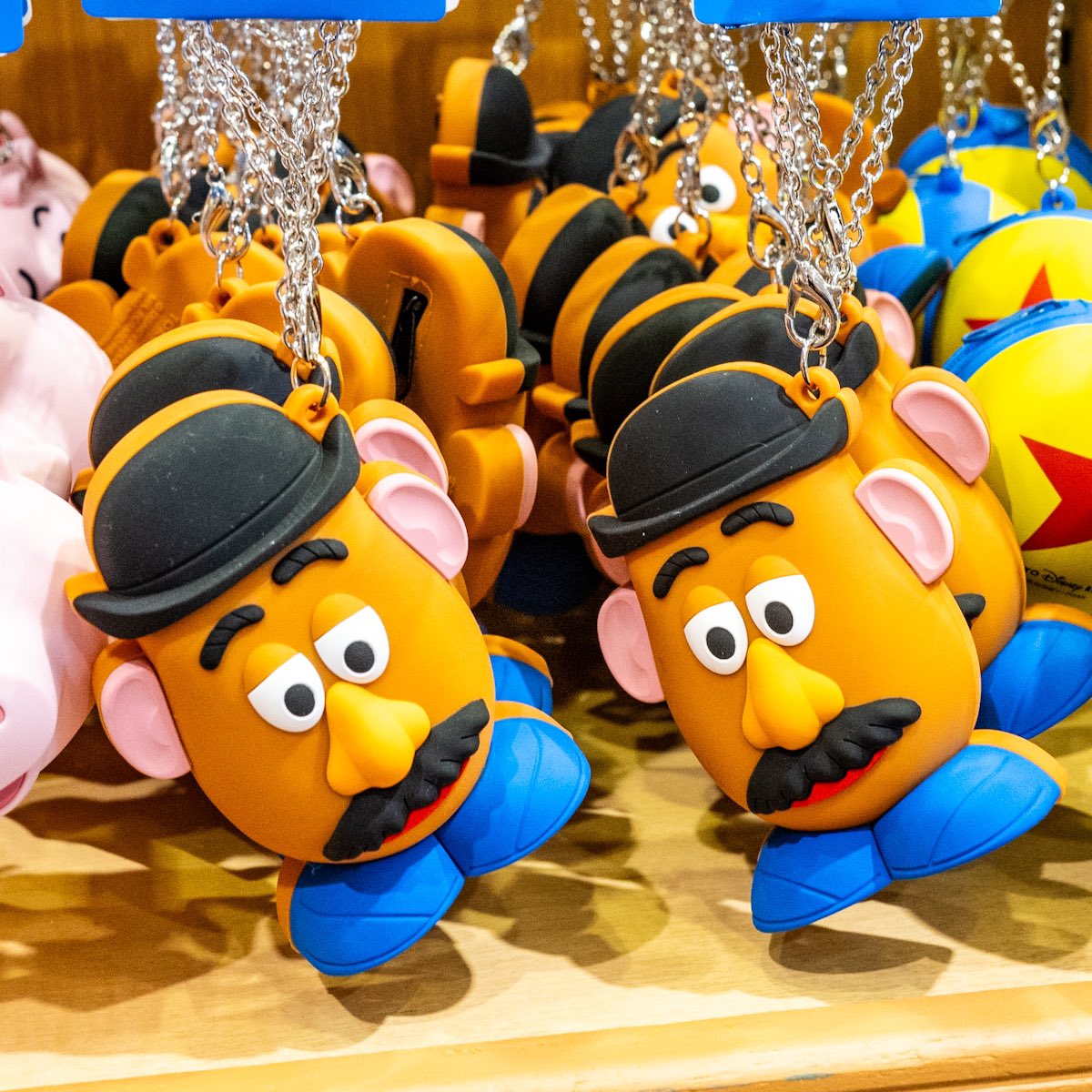 ピクサー・ボール、『トイ・ストーリー』デザイン！ 東京ディズニー