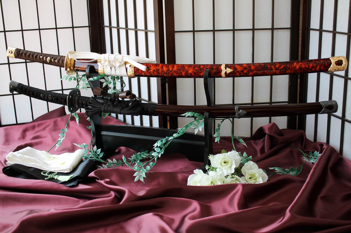 お知らせ】新むしゃ処サイトでも「髭切」と「 膝丸」の模造刀を販売