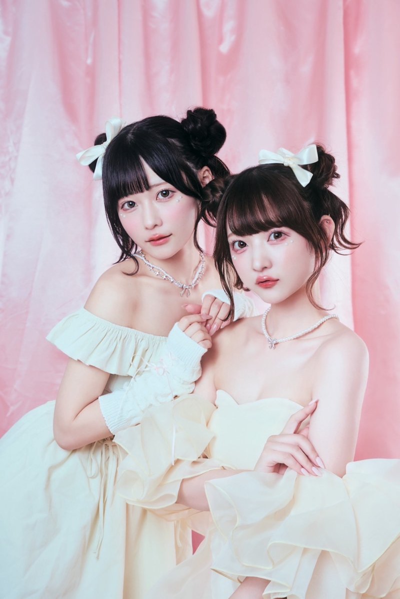 お知らせ】 本日9/17(火)発売「LARME 062」に #環やね 、#チバゆな