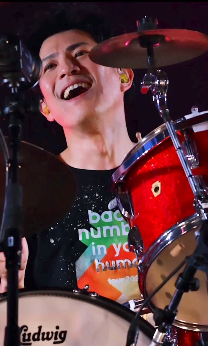 今日は #ドラムの日🥁 なので 大好きなドラマーをご紹介♡ #backnumber