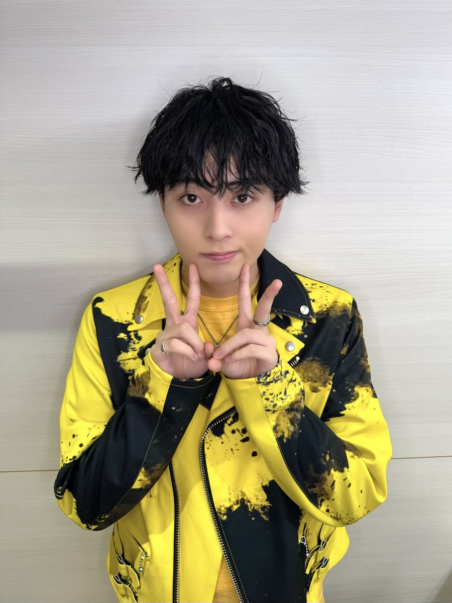 SUPER☆DRAGON 📸 ／ 🔼 #池田彪馬 （いけだ ひょうま）Vocal 🔹 SNS