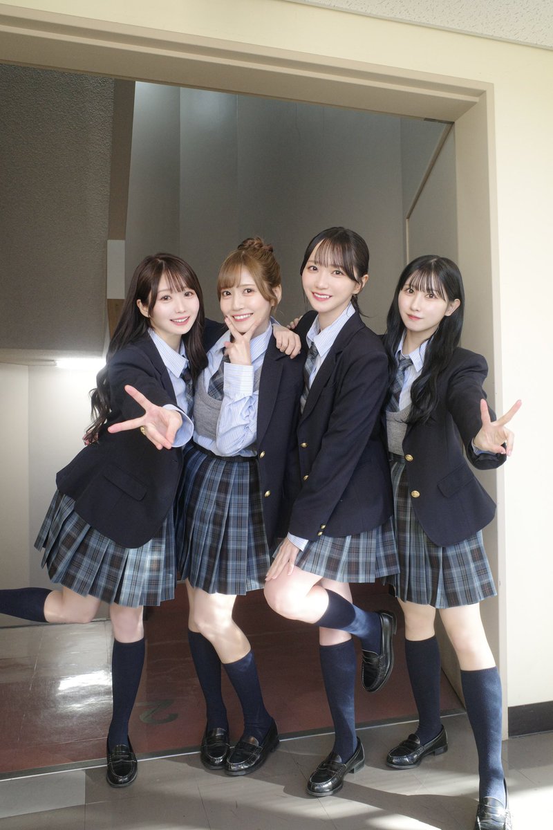 18th シングル「恋人以上、好き未満」 MVが公開されました