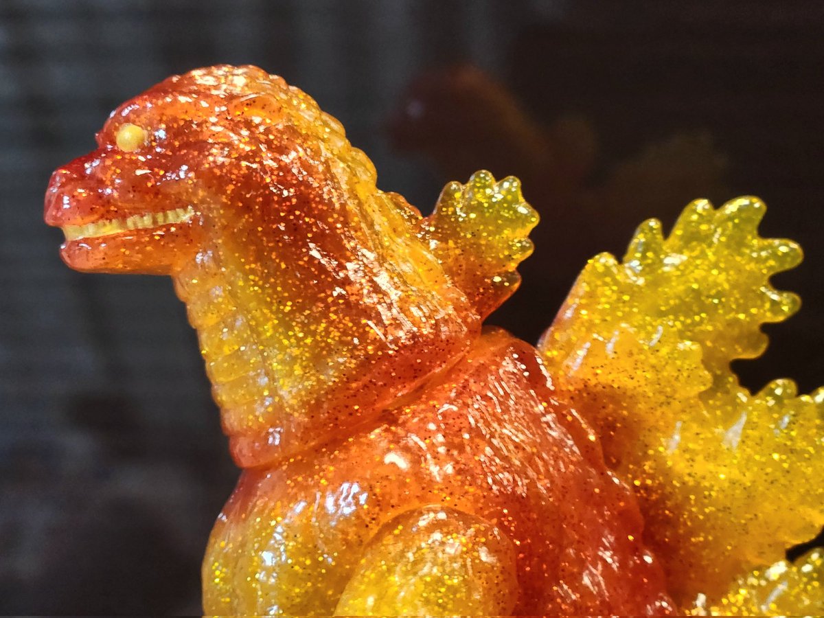 CCPミドルサイズシリーズゴジラ(1995)バーニングラメVer. ラメが綺麗な