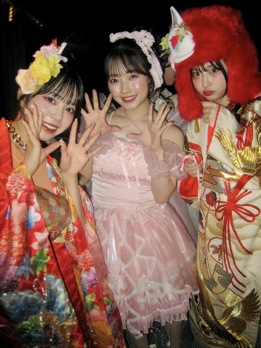 🪽📸デジカメな3人📸🪽 🩷桜庭遥花@haruka_cs0129 🧡川本笑瑠