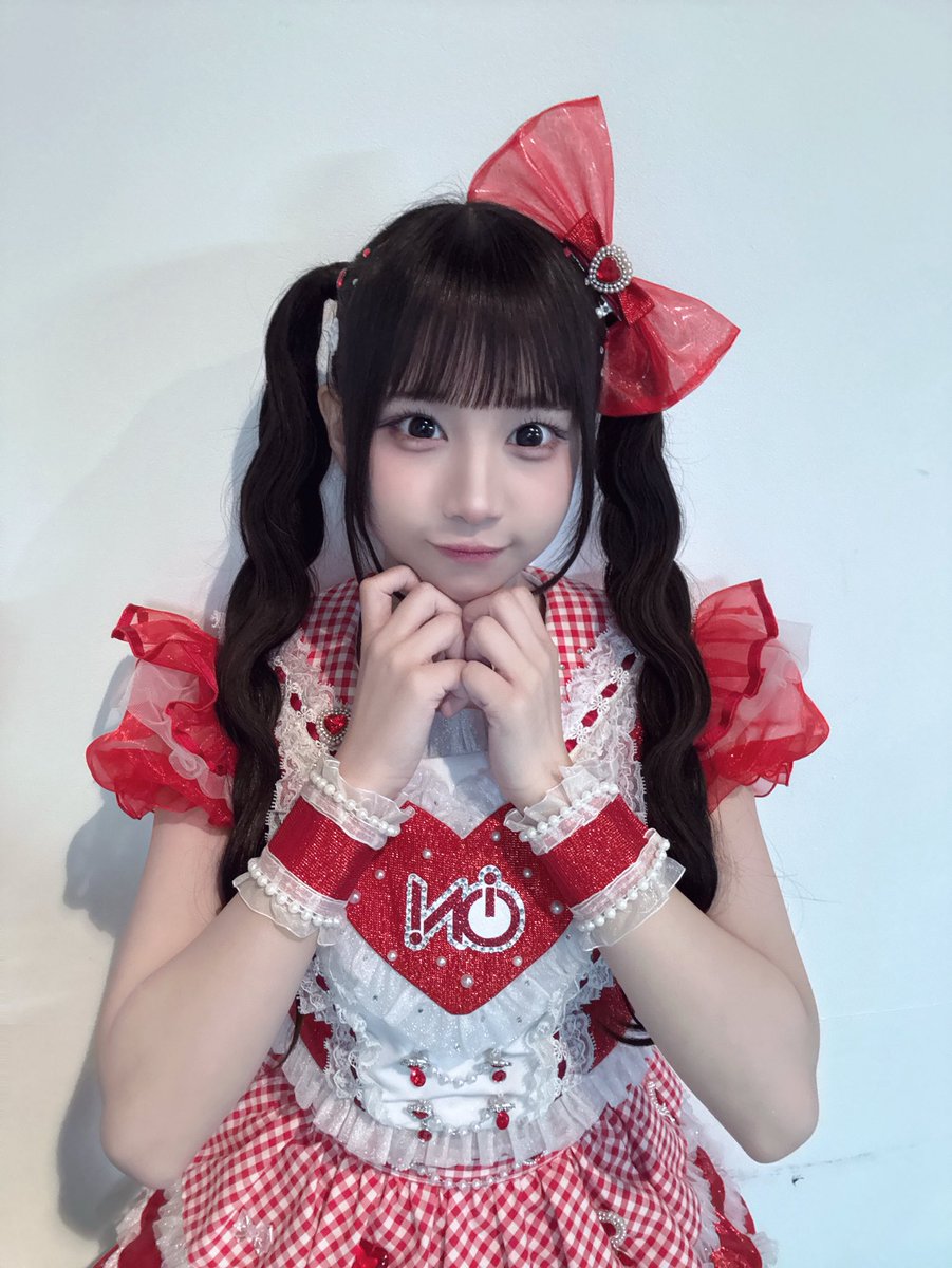 改めまして、iON!の赤色担当、リーダーを務めることになりました！宇野