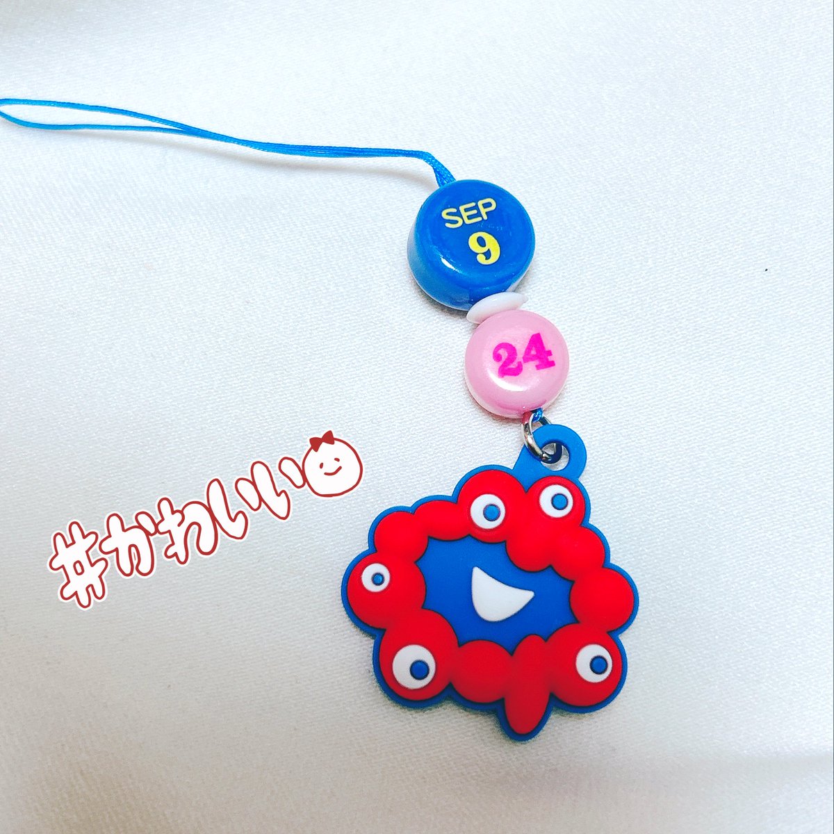 誕生日の数字が入ったストラップっていろんな種類あるけど