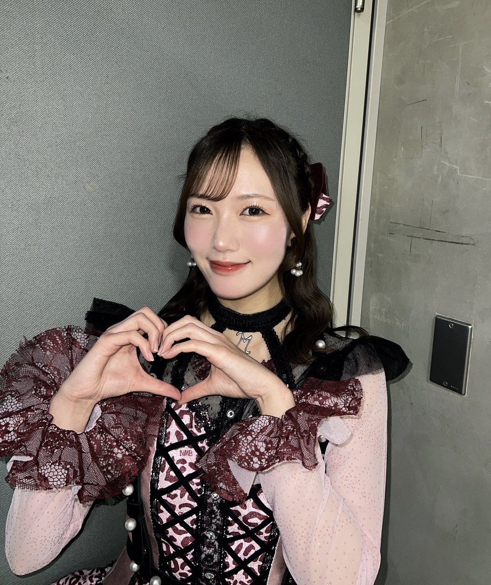 本日、NMB48から卒業することを発表させていただきました。 この4年半