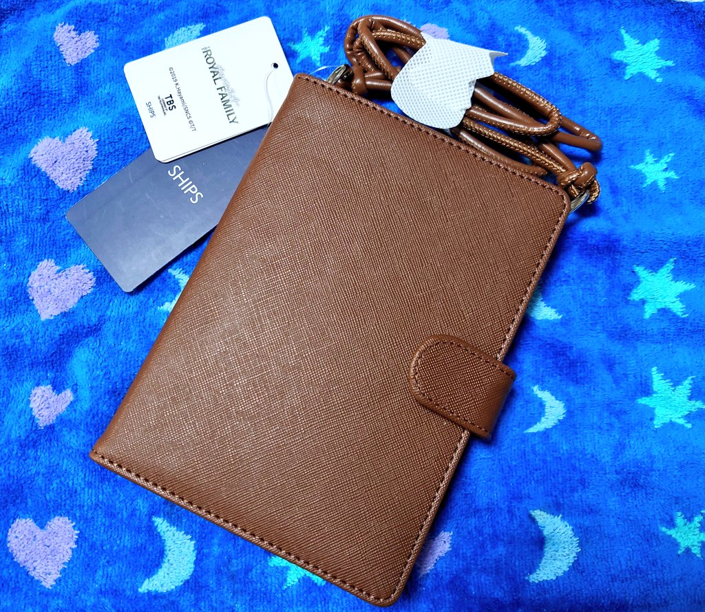 ザ・ロイヤルファミリー』の馬券ケースが届きました🏇✨️ すごく素敵