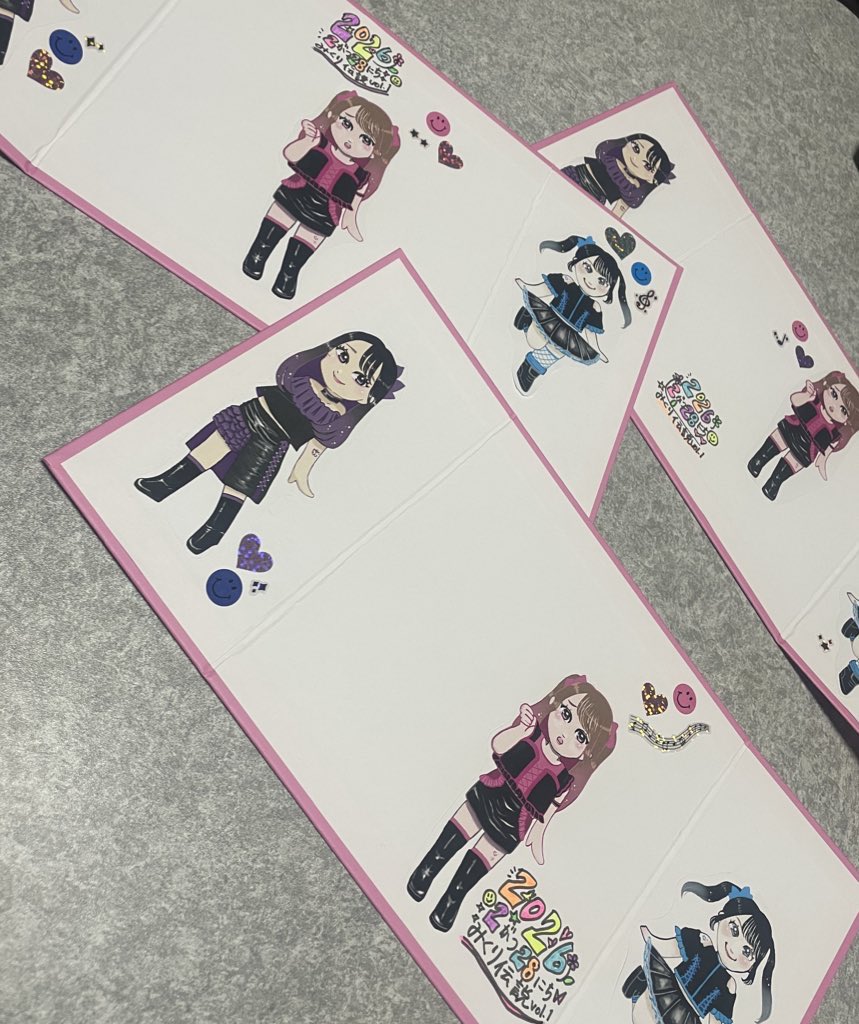 みく伝1 2/28はりりりおっさ缶バッジ（300円）とサイン色紙（1000円