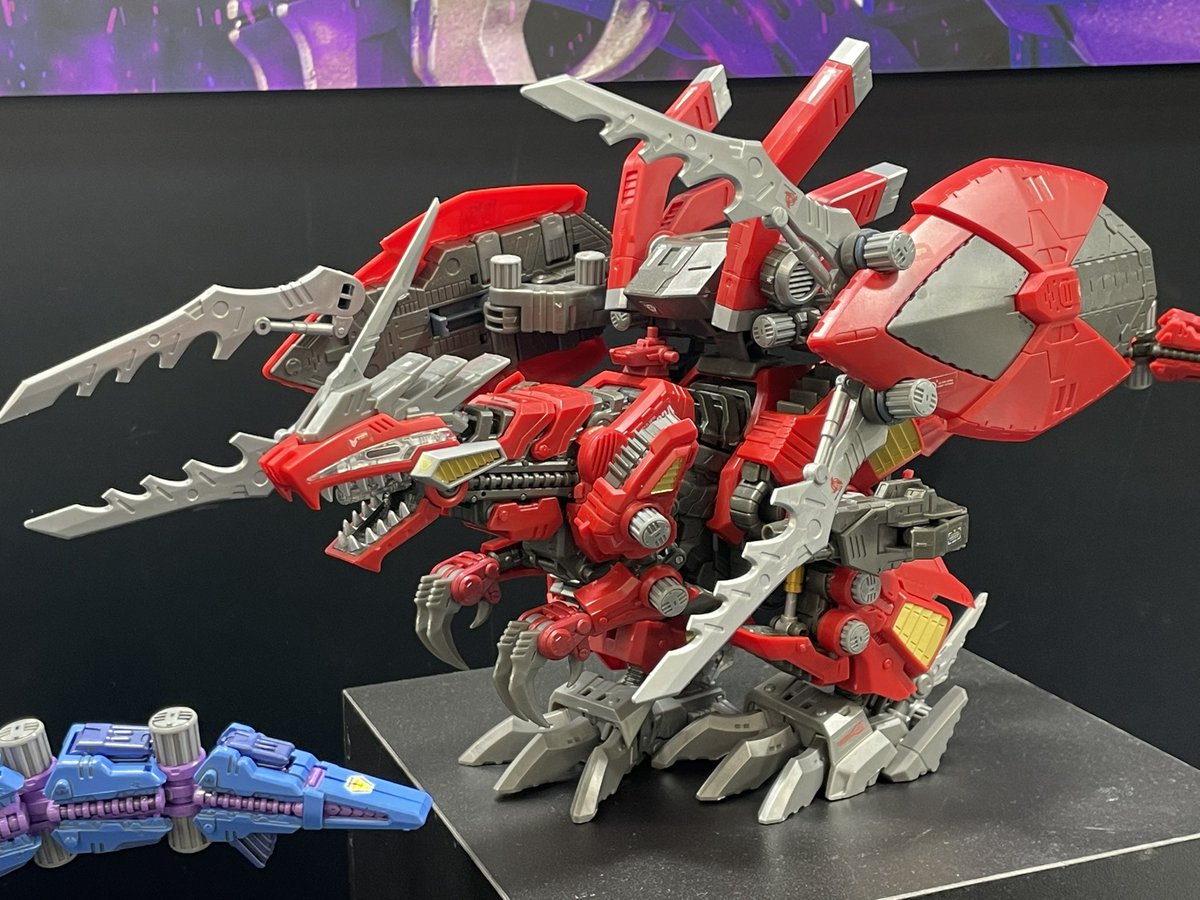 T-SPARK ZONE CORE これから販売されるゾイド楽しみだね☺️ リーゼ