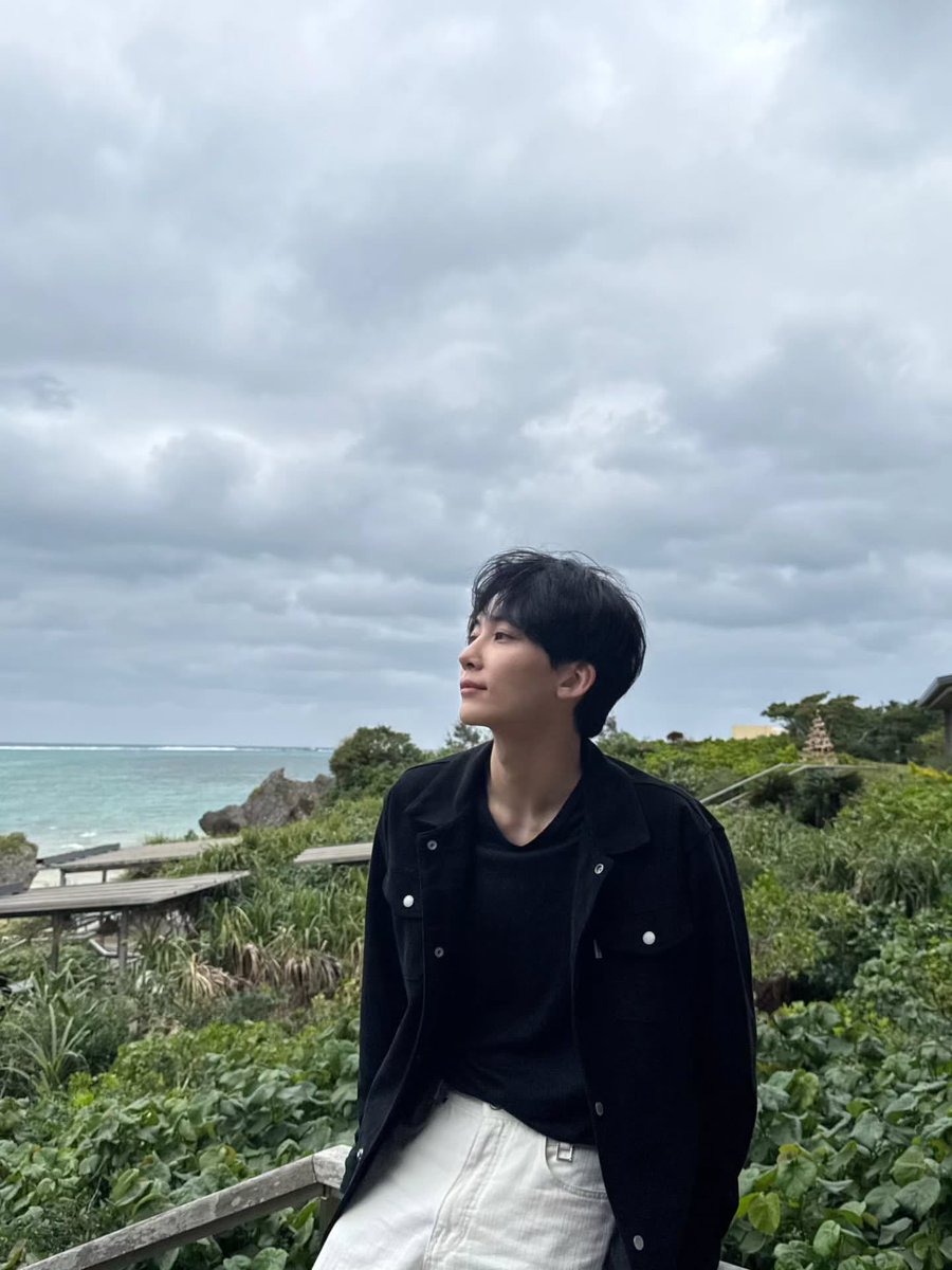 now that twt is finally back up.. JEONGHAN POSTEDDDDD