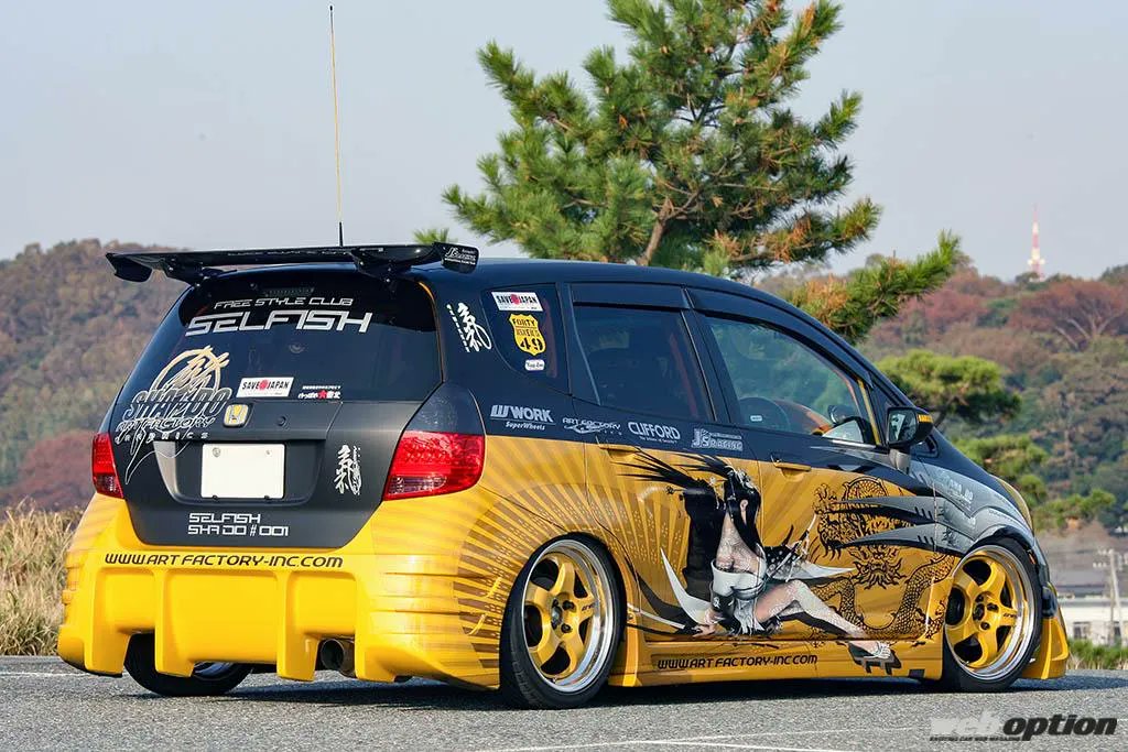 エアロのラインナップ次第ではあるけどバイナル的には結構この手のノリ