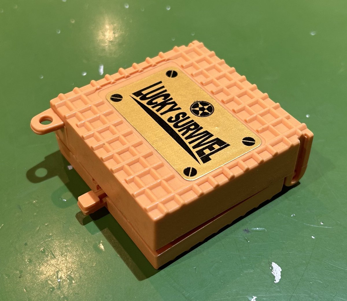 19日(木)販売】韓国玩具 ビックリマン2000 LUCKY SURVIVELもあるで