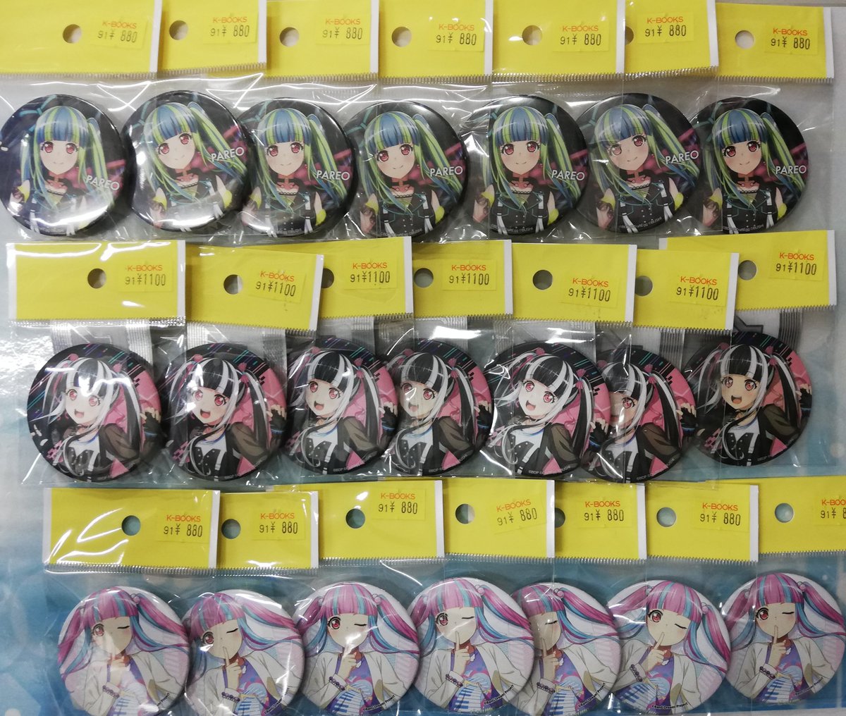 商品紹介】 #バンドリ なんば壱番館ではバンドリの缶バッジをはじめ