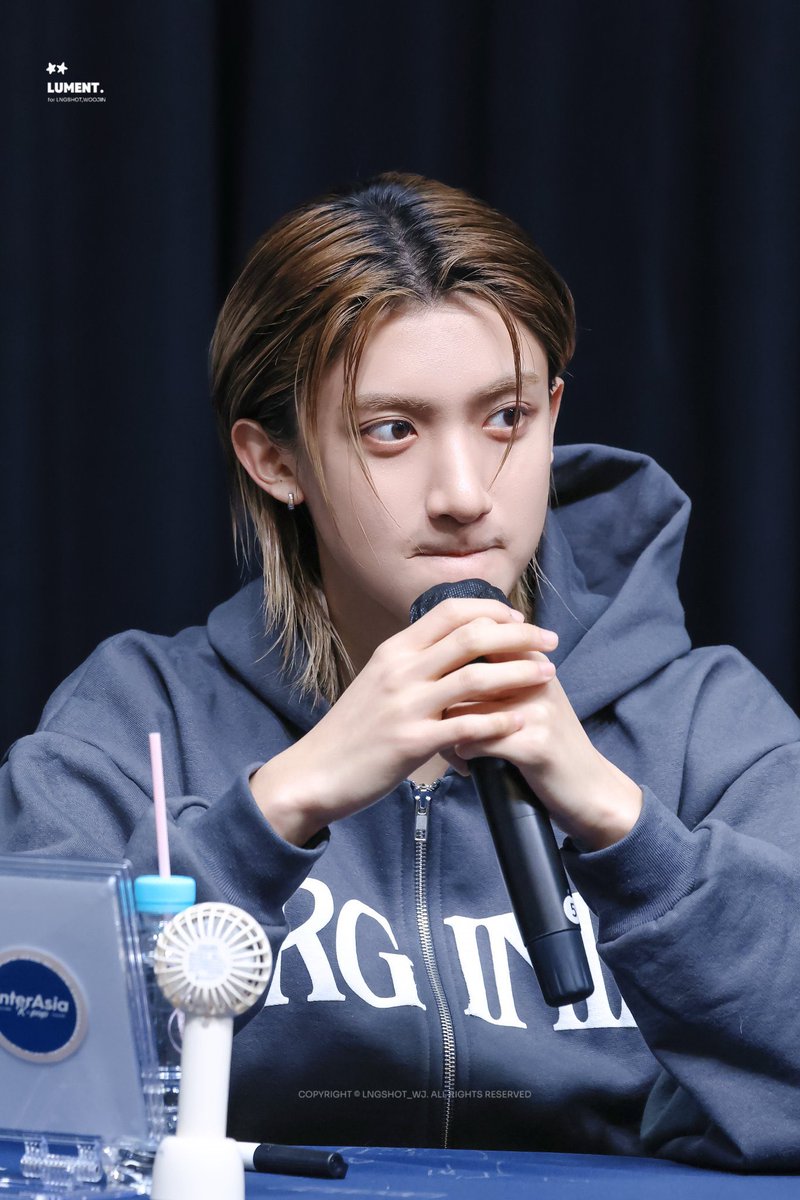 260219]📷 Woojin at Interasia Fansign Event cr. LNGSHOT_WJ