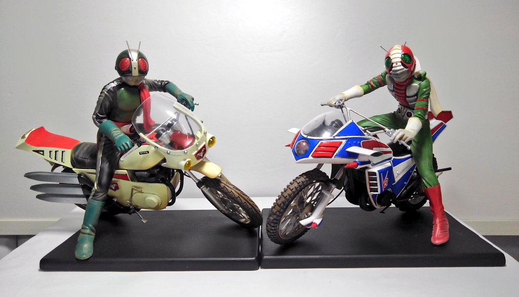 コトブキヤ 1/12スケール 仮面ライダー旧2号と仮面ライダーV3。 昭和
