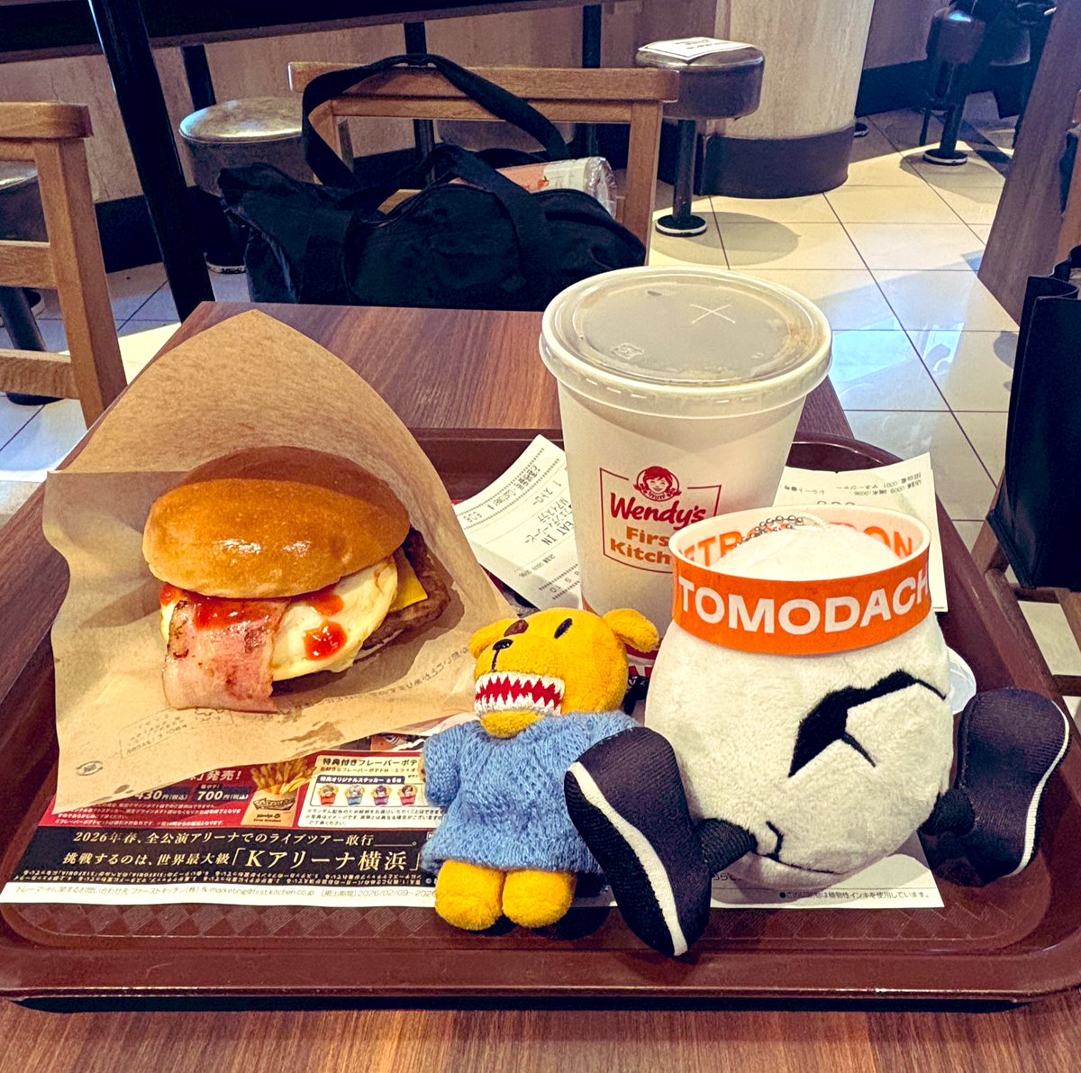 朝も昼もあまり時間なくてファーストキッチンになったw #レトロリロン