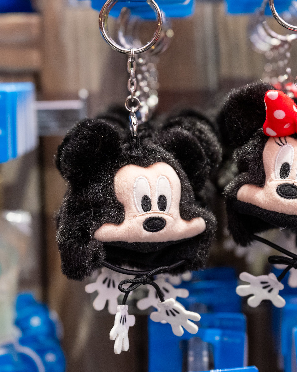 ふわふわミッキー、ミニーのファンキャップデザイン！ 東京ディズニー