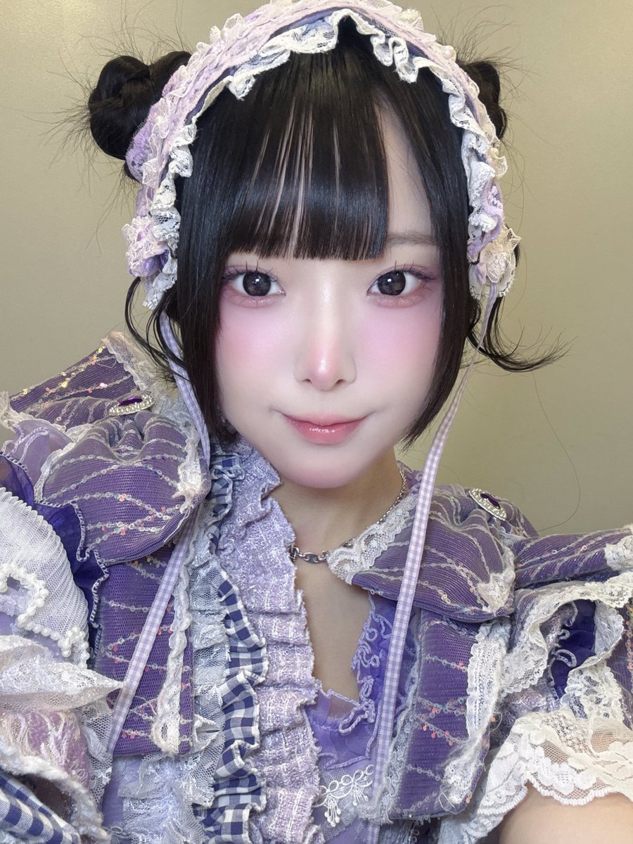 クラゲヘアを見せたくて真正面からの顔 !! 🪼