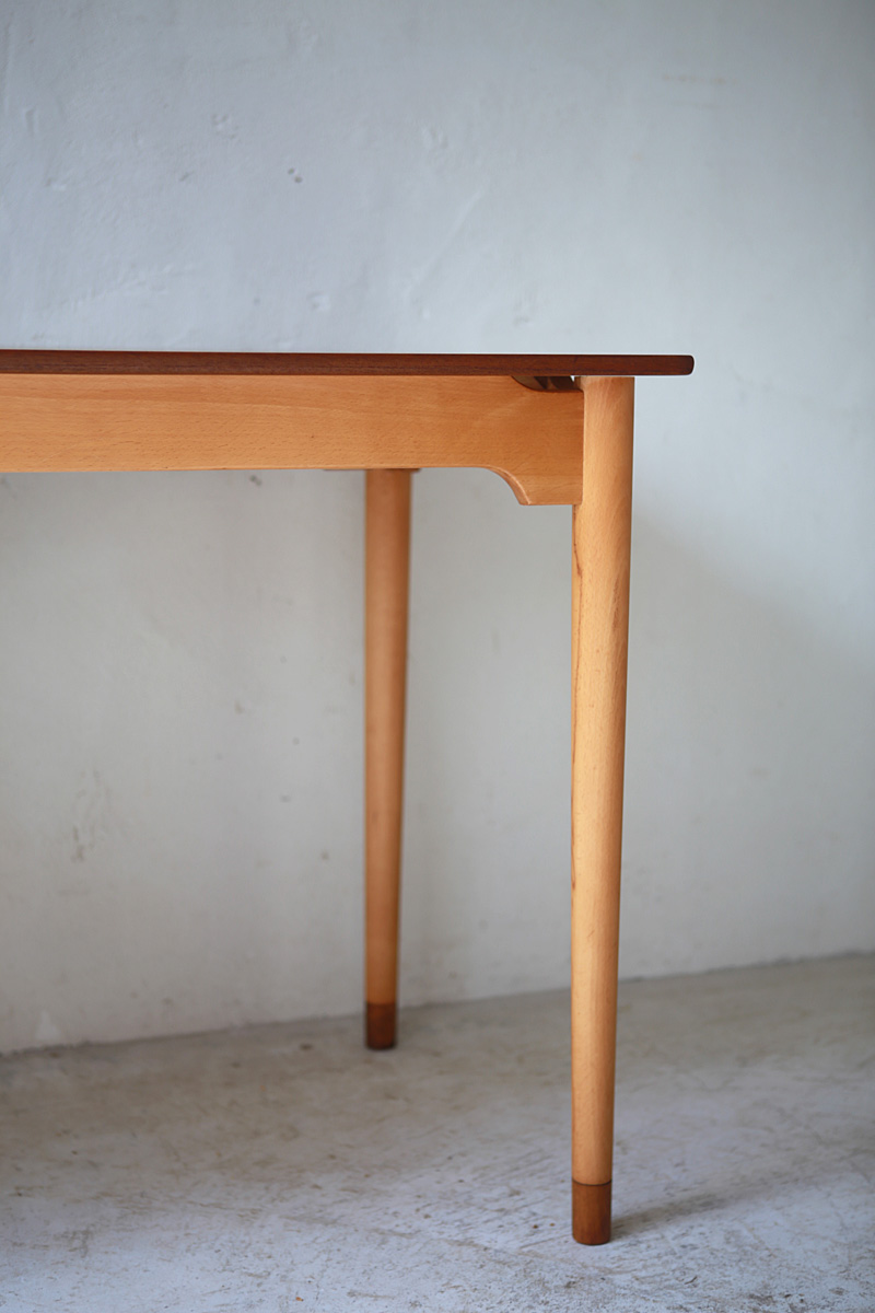 Desk from Denmark | phono | 金沢 北欧 中古家具 / デンマーク