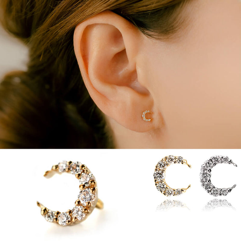 三日月の ボディピアス│シャープな三日月のラインが美しい