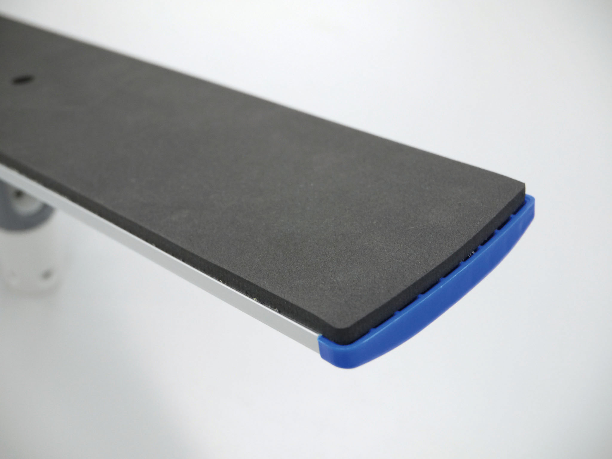 山崎産業株式会社｜プロテック ダスターモップ ネオス 45 レッド