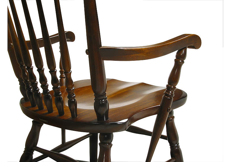 肘付食堂椅子 CC2330NK | ダイニングチェアー | 家具を探す | カリモク