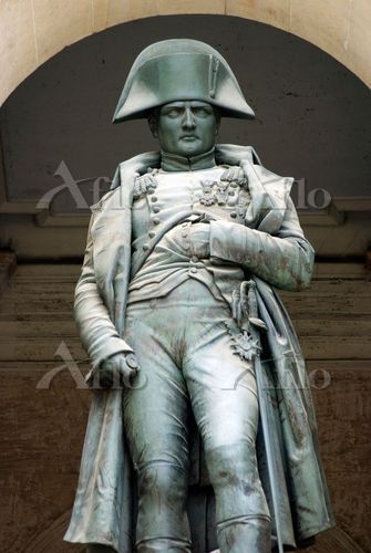 フランス ナポレオン像 [5622200]の写真素材 - アフロ