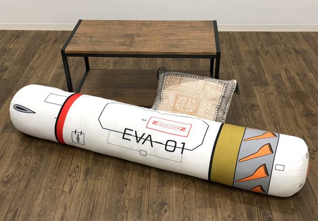 EVA STORE オリジナル商品 エントリープラグ型クッションが登場