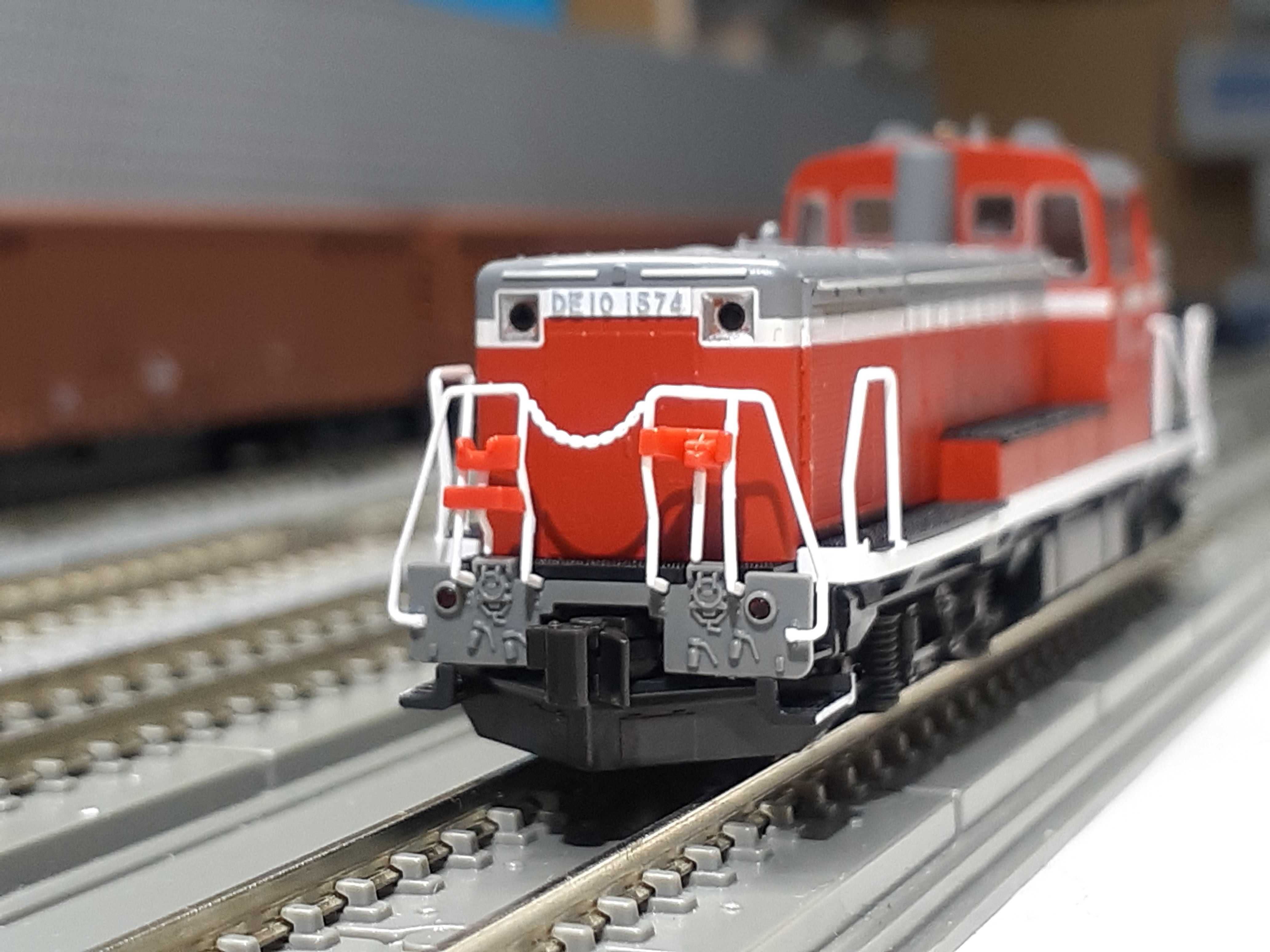 🔴🔵Kato 7011-2 DE10 暖地形 その② - 竹ノ塚総合車両センターのブログ