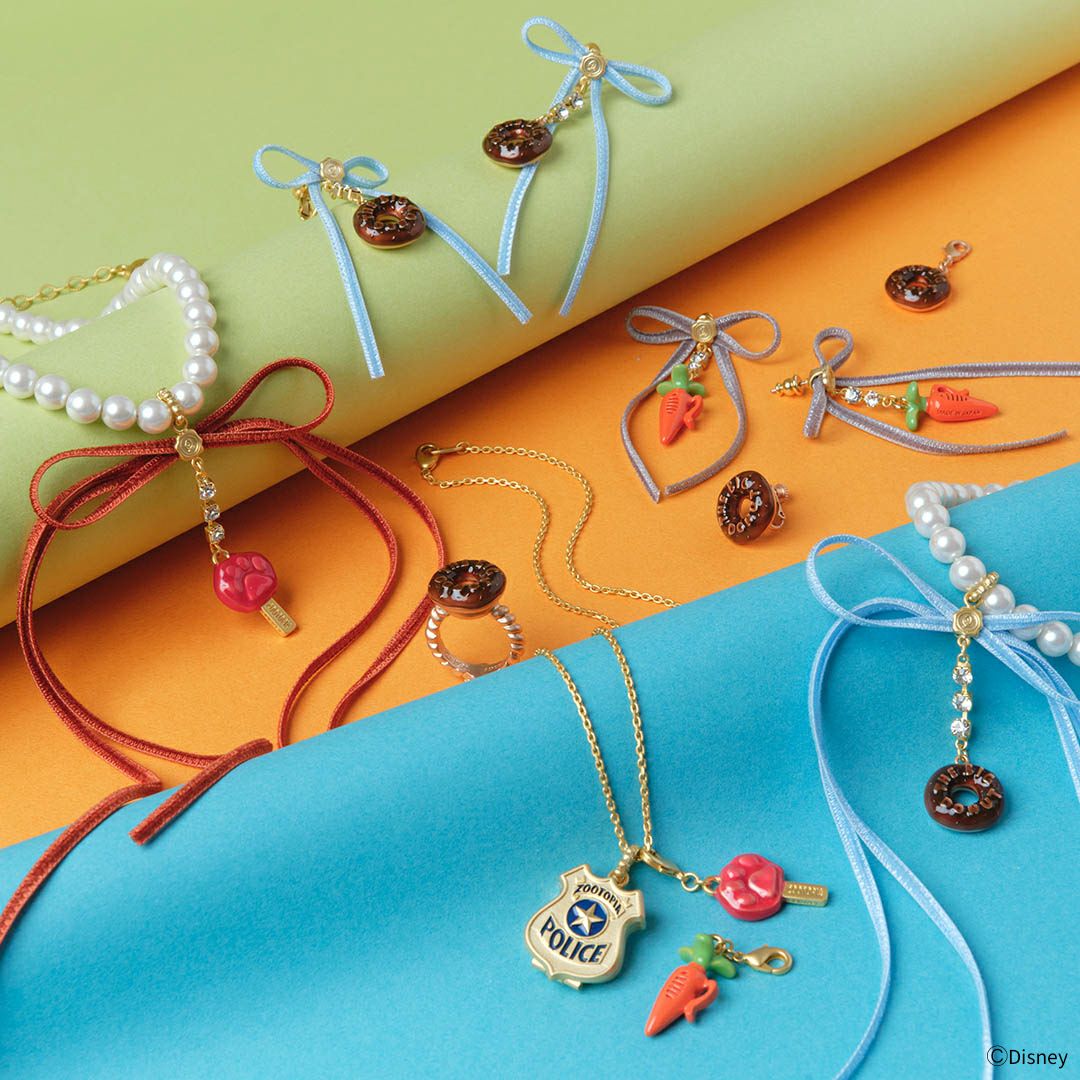 キャロットレコーダー チャーム【ディズニー アクセサリー