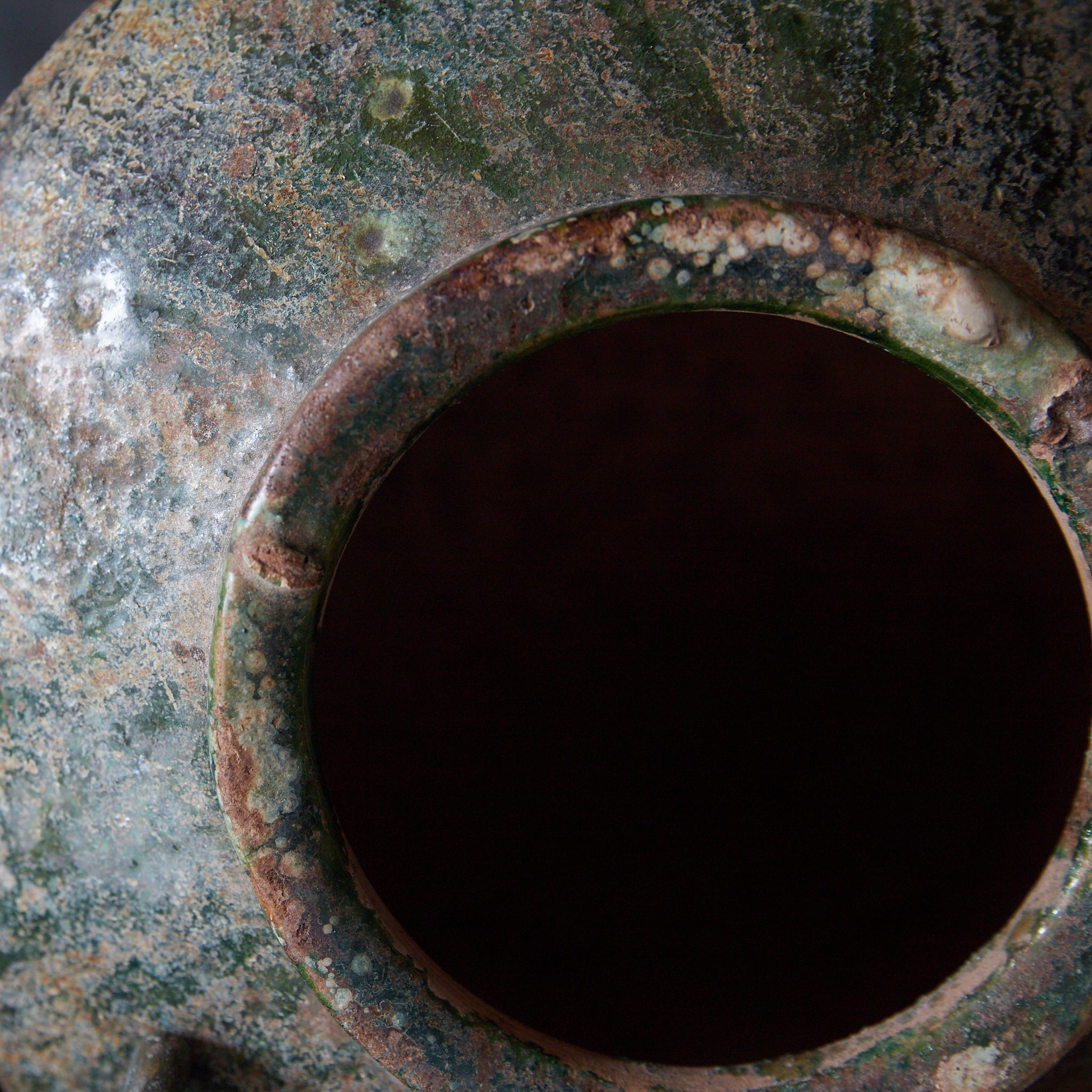 漢代 銀化緑釉小壷（206BCE–220CE） | 入蘆花（ロカニイル）