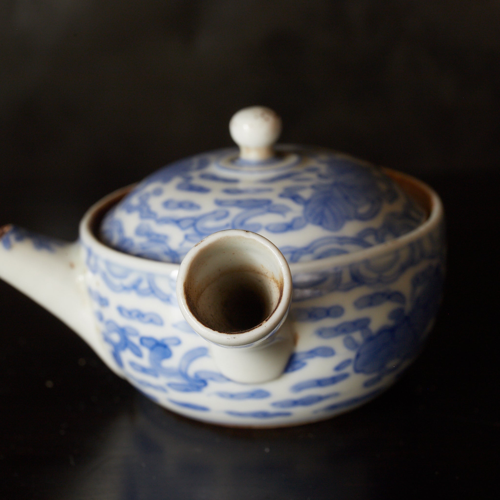 江戸時代 古伊万里 白磁染付桐文横手急須（1603–1867CE） | 入蘆花