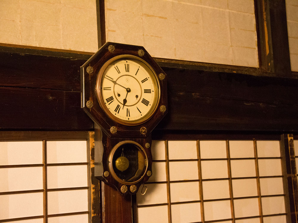 時を刻んで生きてるような｢振り子時計｣ │ レトロ雑貨のブログ