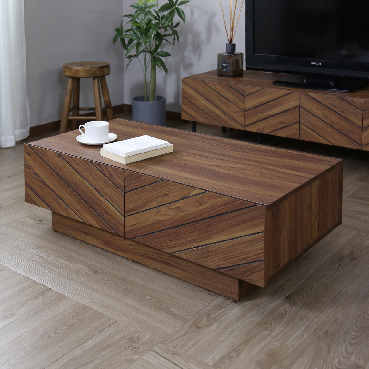 おしゃれで便利な収納付きセンターテーブル｜ヘリンボーン調｜センター