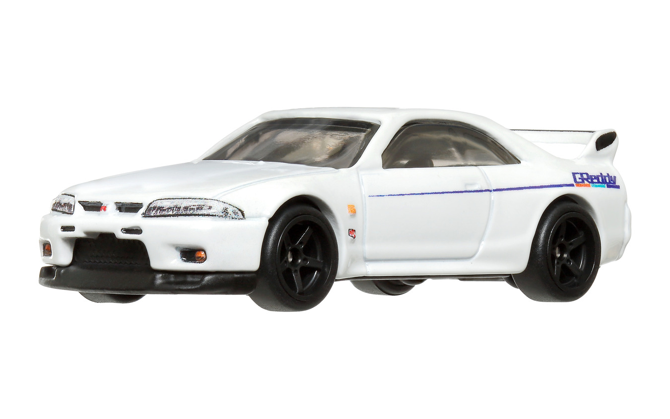 ド迫力ワイドに仕上がった、ホットウィールリバリーのR32GT-Rパンデム