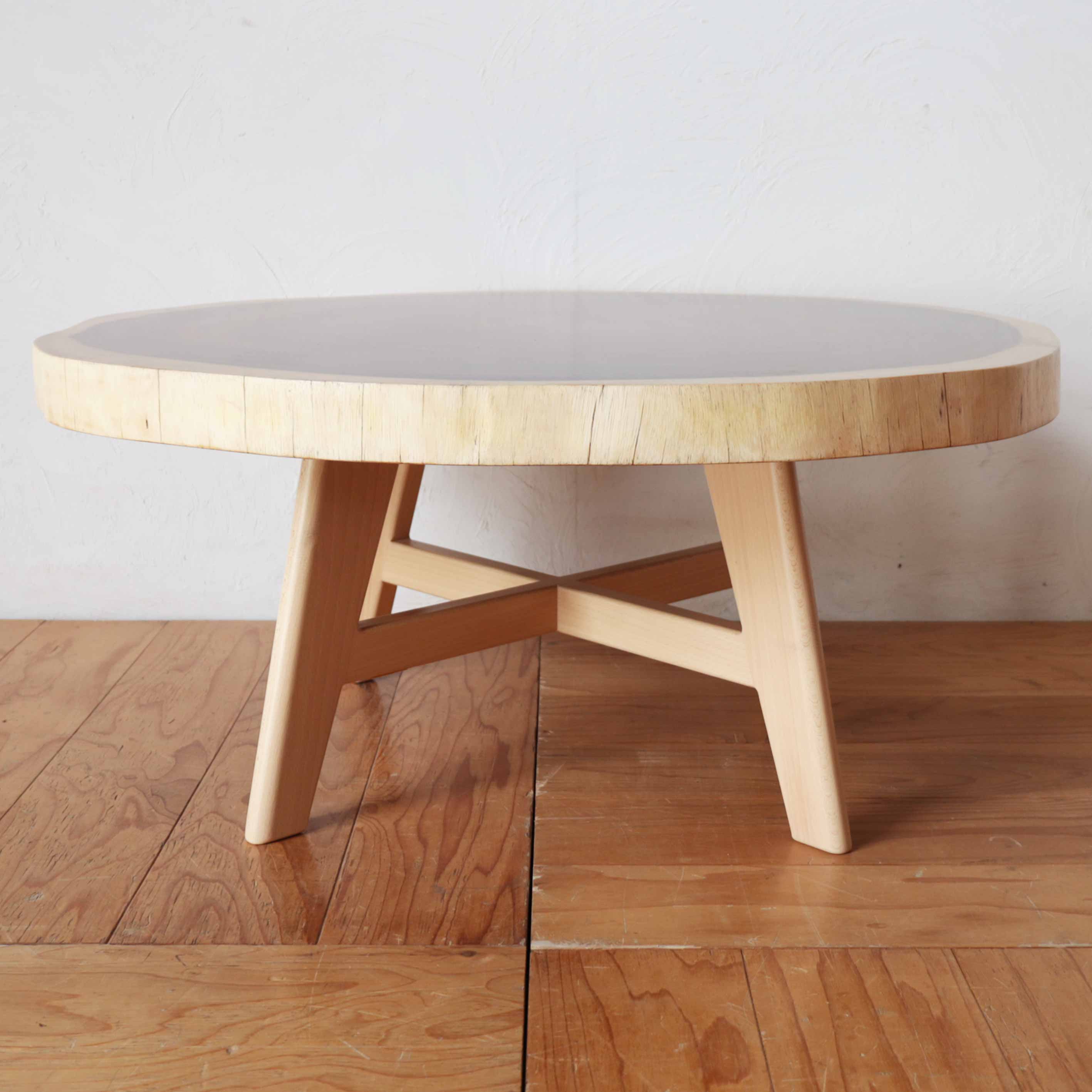 WA輪テーブル/耳付き輪切りモンキーポッド – ROOTS FACTORY