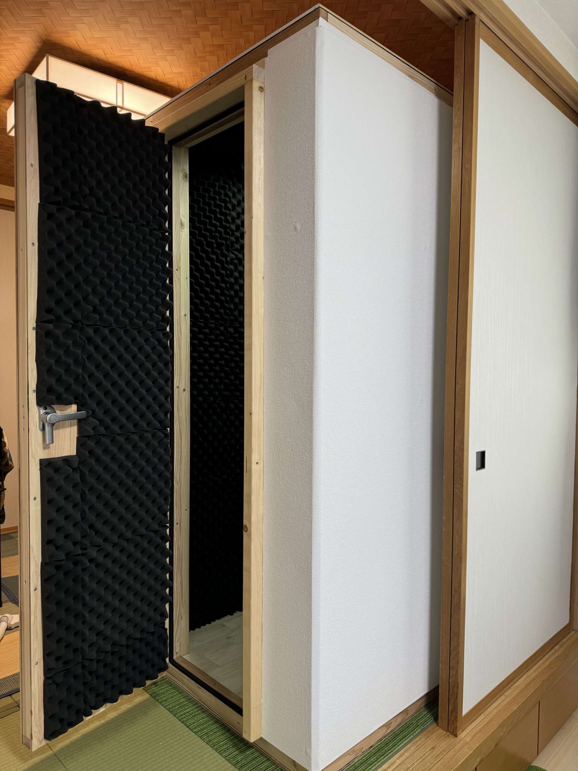 11万円で防音室を自作した | rio.st