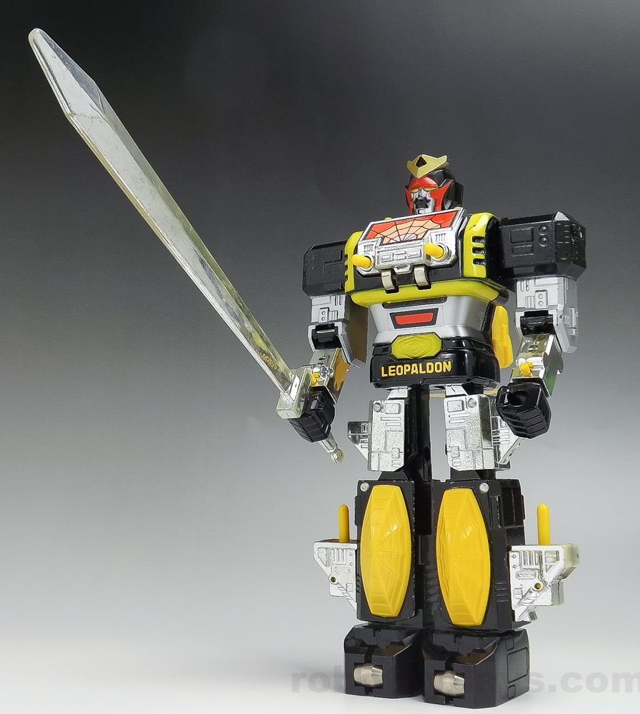 GA-90 DX超合金 DX レオパルドン ポピー レビュー | RoboToyDays