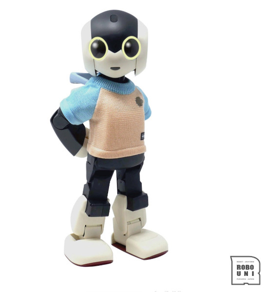 ロボユニが組み立て済み「初代Robi」のセット商品を発売！専用ニットT