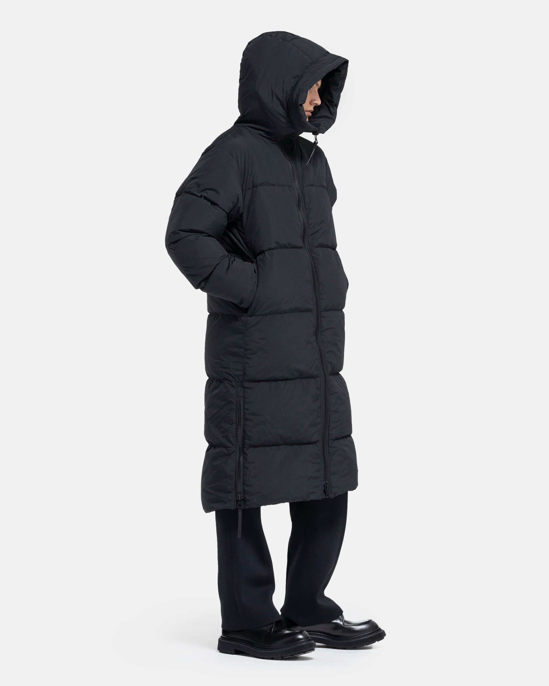 Lawrence Long Puffer in Black