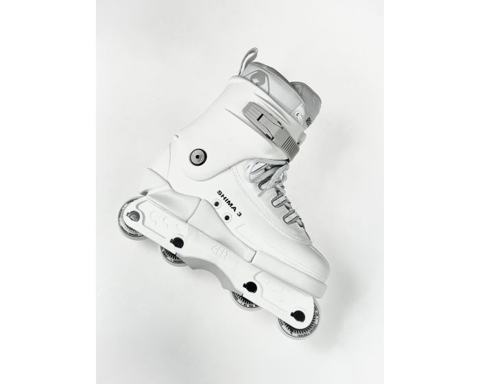 Razors Shima3 White Aggressive Skates - ROLLER SKATE USA