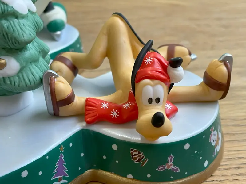 宅配買取】神奈川県横浜市のお客様から2002年ディズニーランド