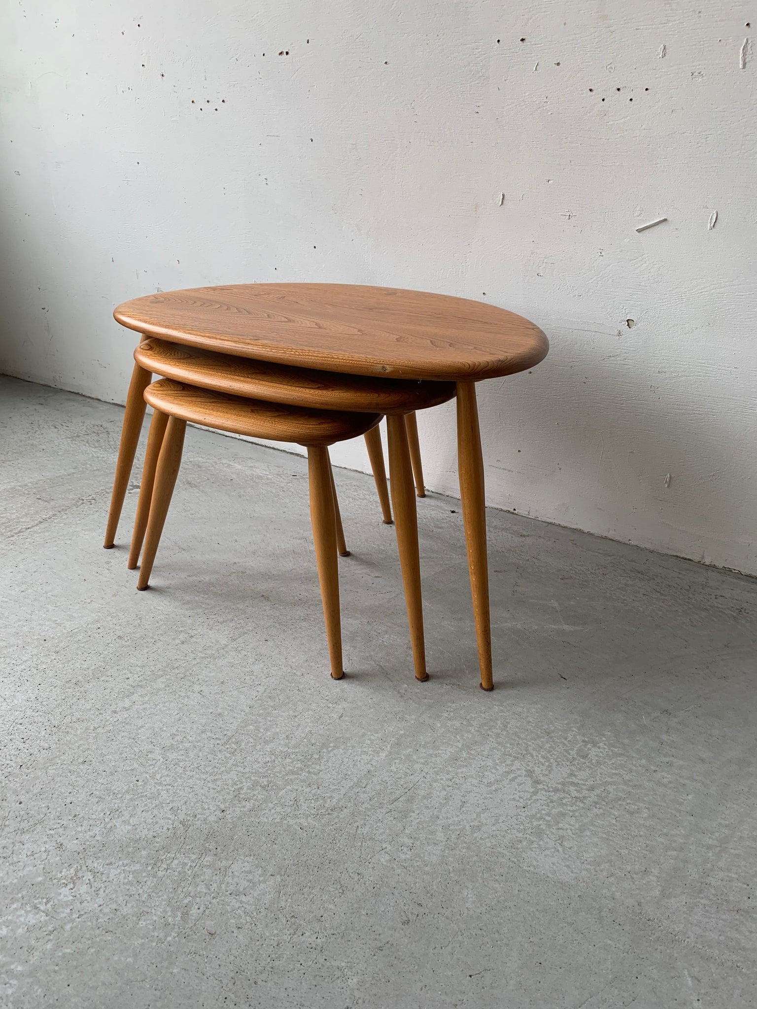 アーコール ペブル ネスト テーブル / ercol 'pebble' nest of three