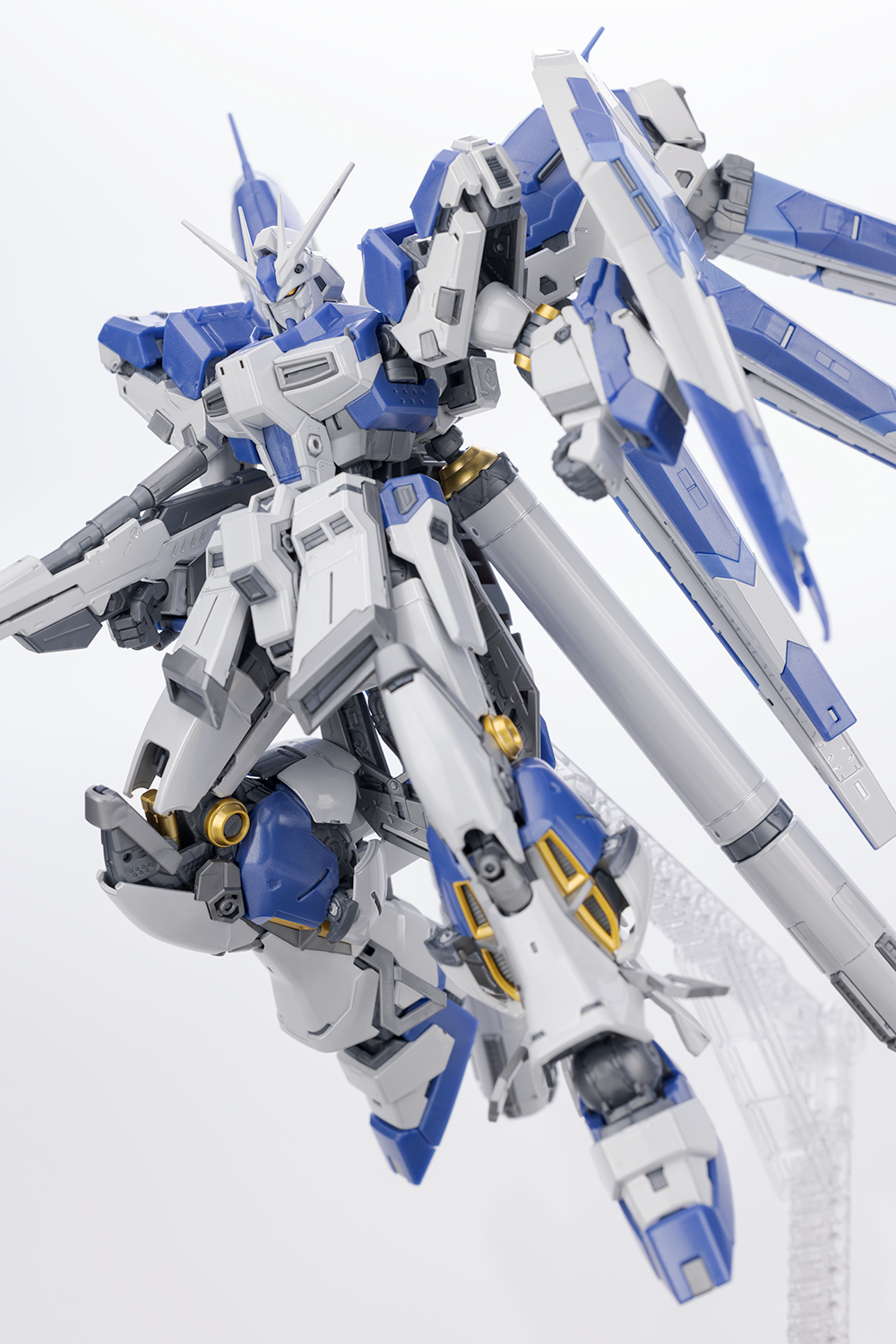 RG ガンダムベース限定 Hi-νガンダム [チタニウムフィニッシュ] レビュー