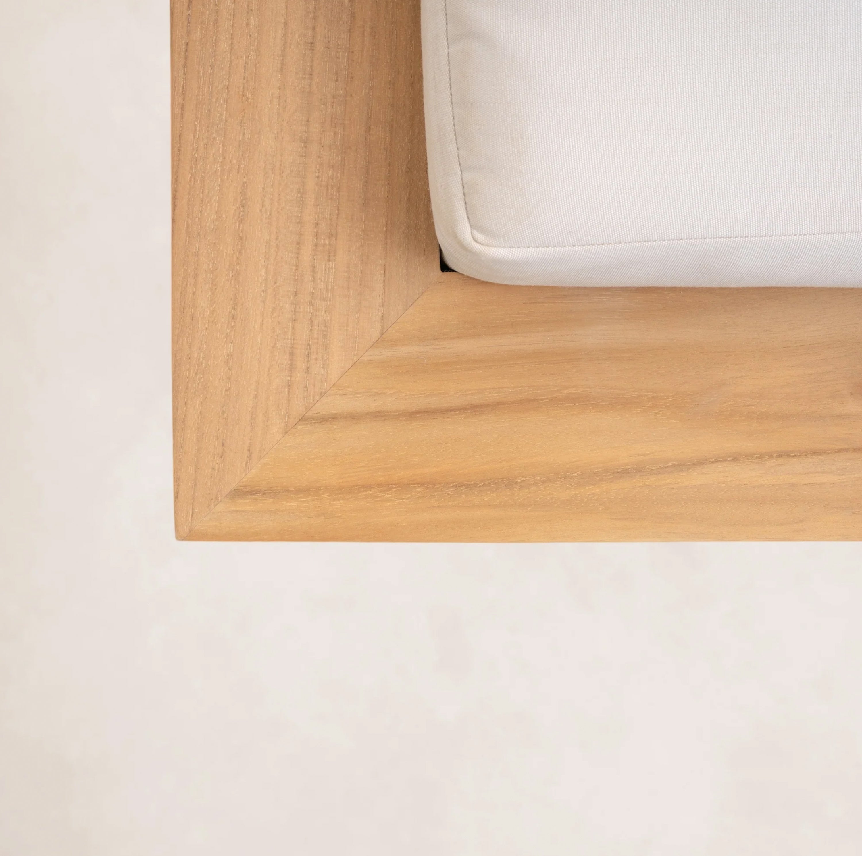 Ojai Outdoor Daybed – THECAZAPROJECT