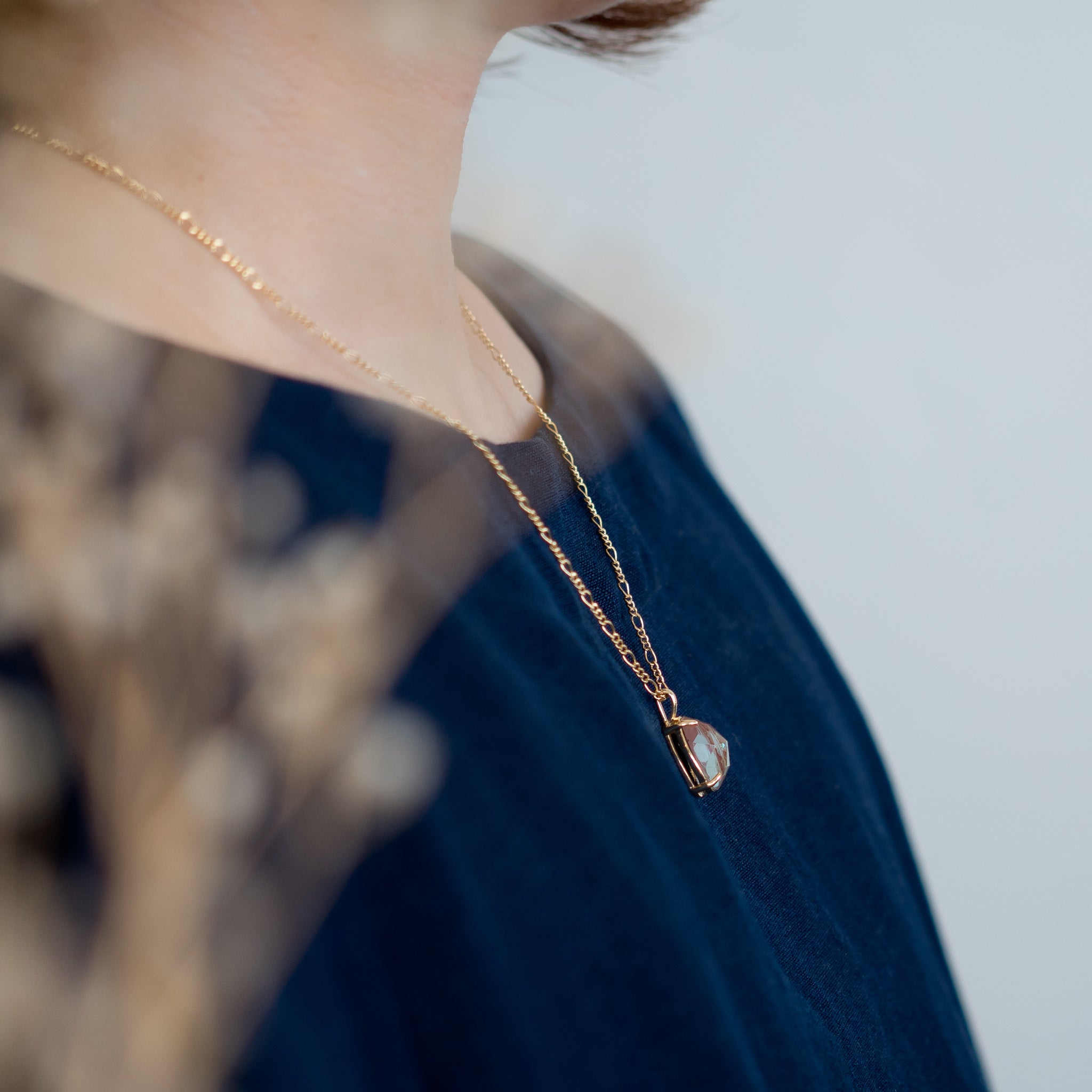 アンティークサフィレットネックレス 14×10ミリ ローズカットサフィレット